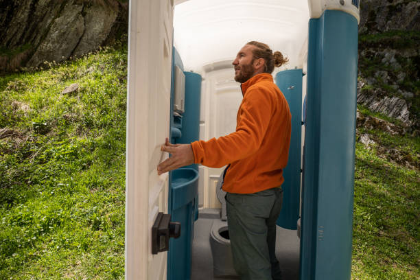 Portable Toilet Options We Offer in Jeffersonville, IN